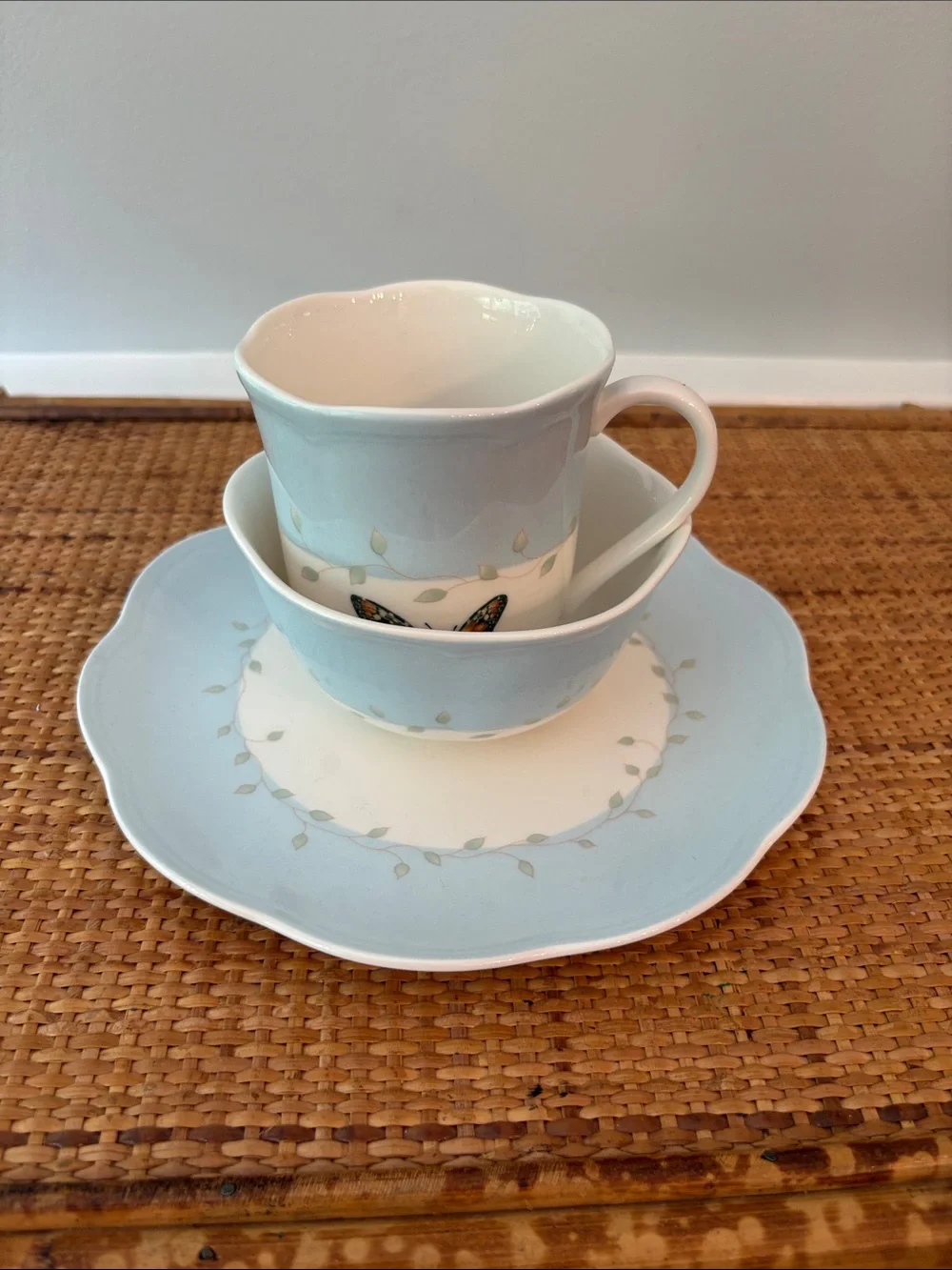 Lenox Butterfly Meadow by Louise Le Luyer Accent Mug, Bowl & 8